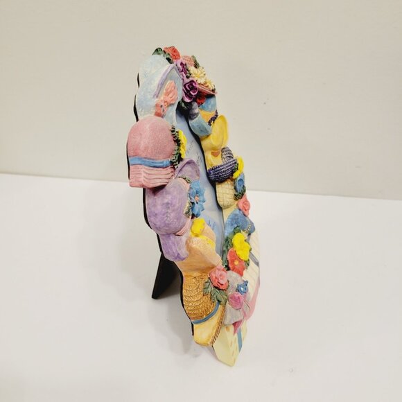 Vtg Papel Giftware Spring Floral Hat Cap Bonnets Resin Photo Picture Frame - Picture 3 of 6